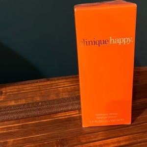 New 3.4 oz Clinique Happy